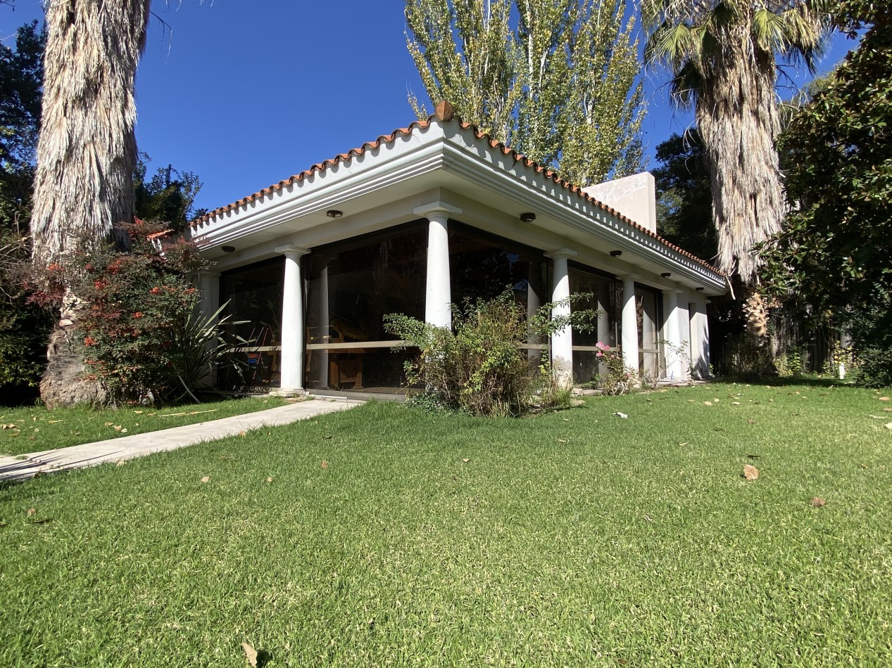CASA COLONIAL