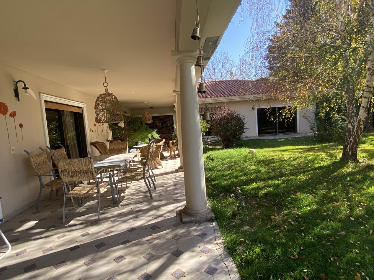 CASA COLONIAL