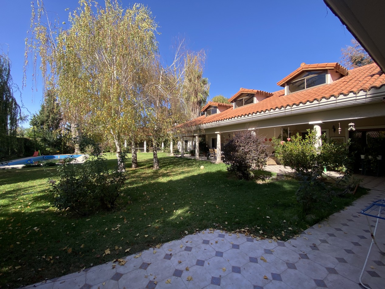 CASA COLONIAL