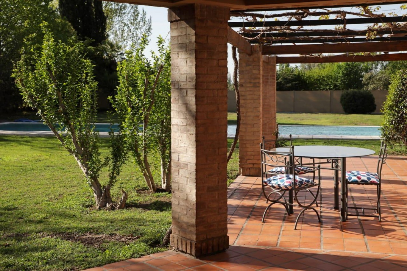 CHALET BESARES