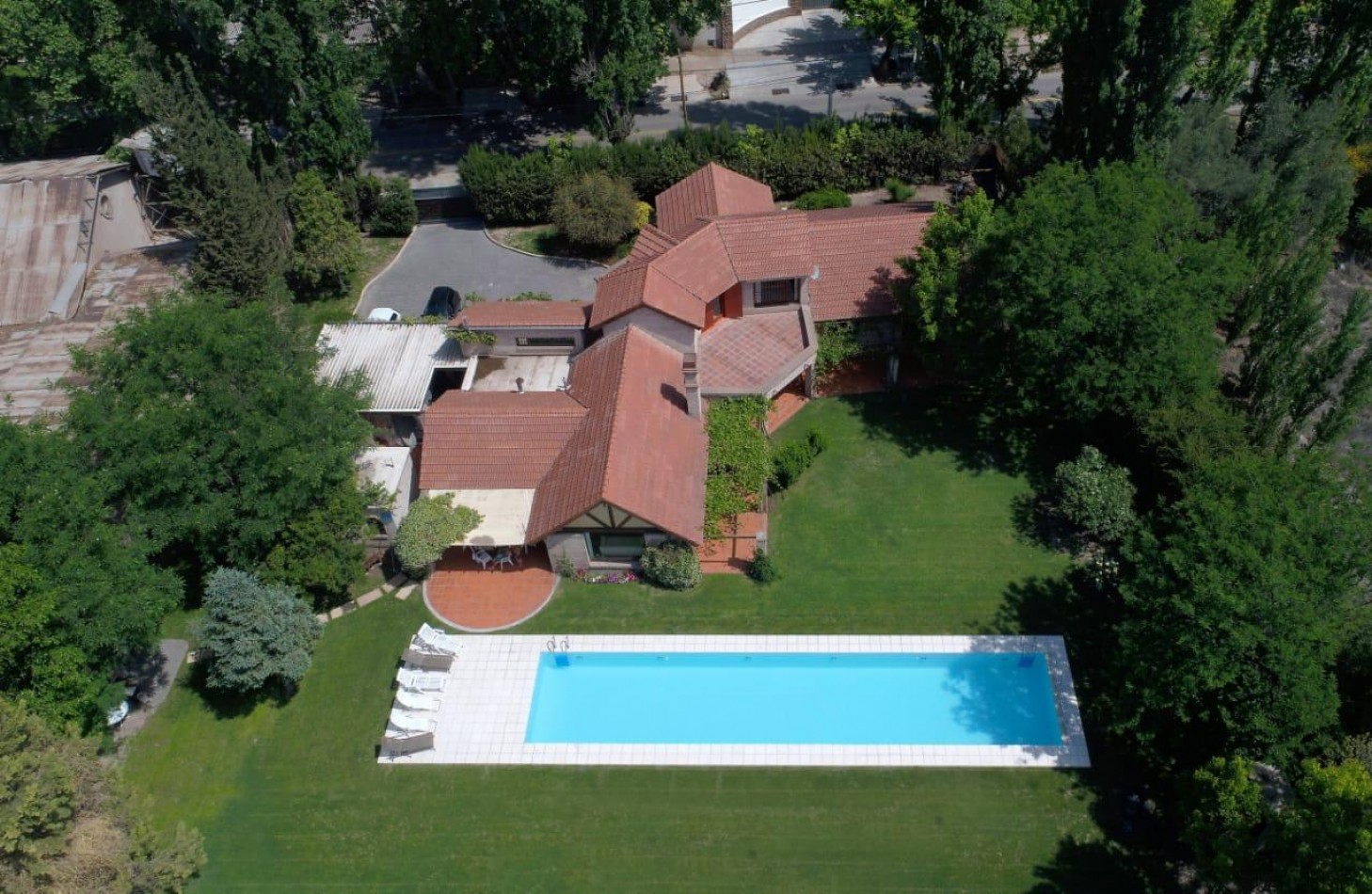 CHALET BESARES