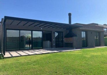 LAR DE VIEYTES 2
